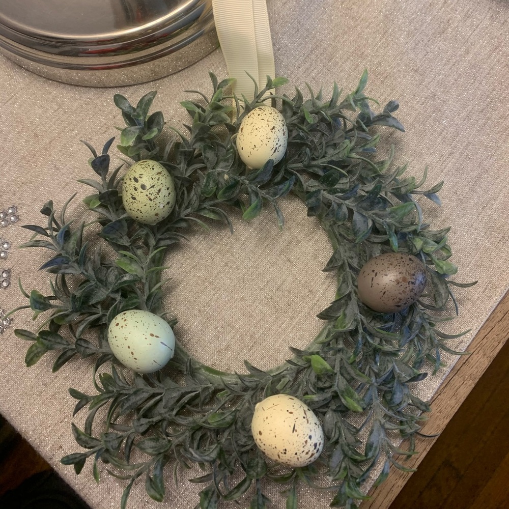 Farmhouse Lambs Ear Wreath w/eggs